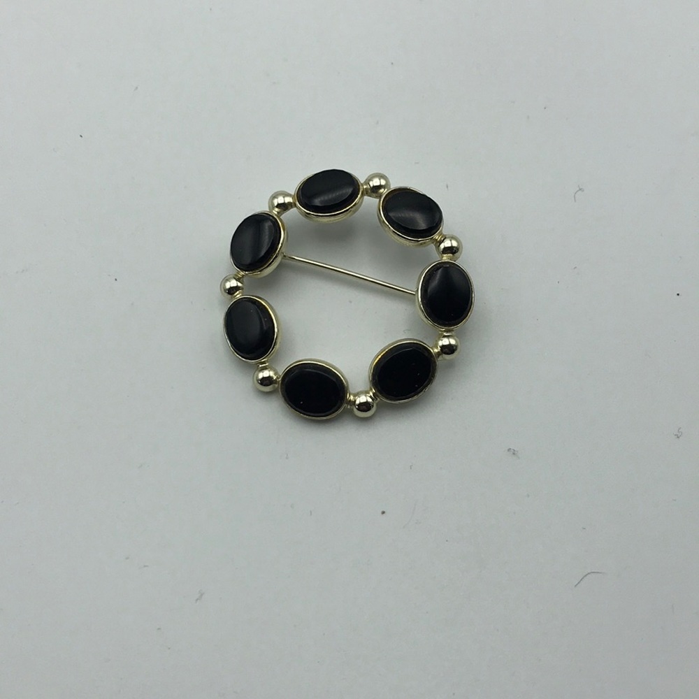Black Onyx Stone Brooch